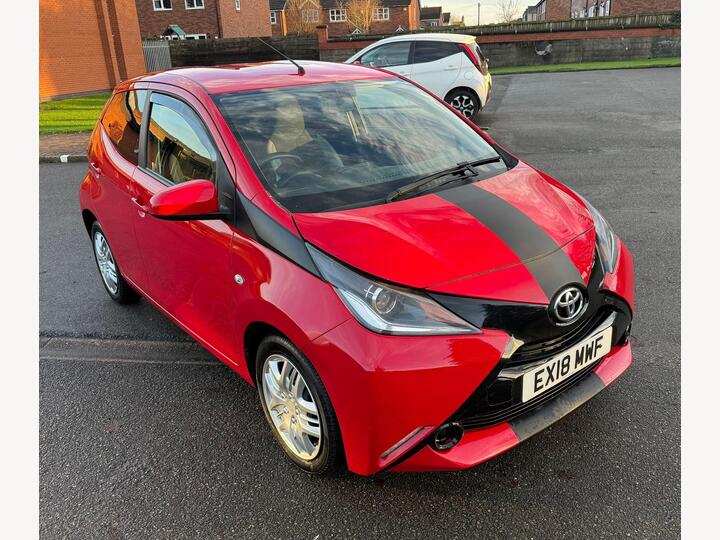 Toyota AYGO 1.0 VVT-i X-play Euro 6 5dr