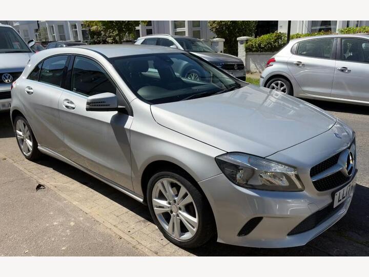 Mercedes-Benz A Class 1.5 A180d Sport 7G-DCT Euro 6 (s/s) 5dr