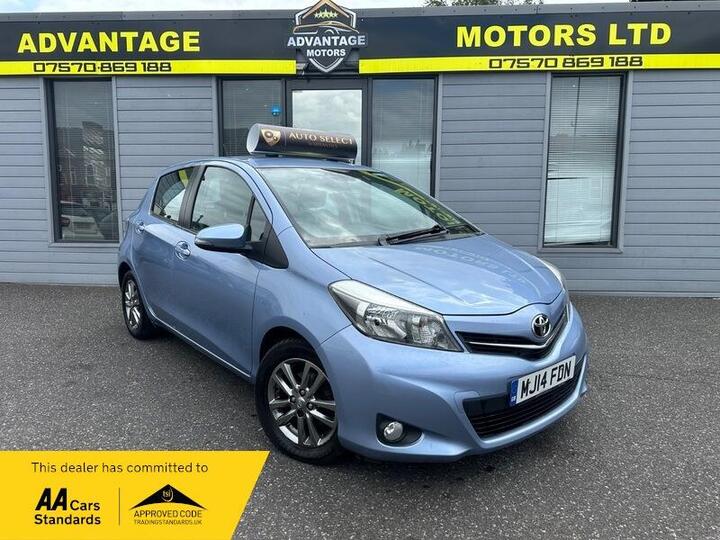 Toyota Yaris 1.33 Dual VVT-i Icon Plus Euro 5 5dr