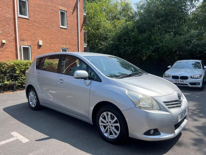 Toyota Verso 1.6 V-Matic TR Euro 5 5dr