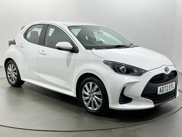 Toyota Yaris 1.5 VVT-h Icon E-CVT Euro 6 (s/s) 5dr