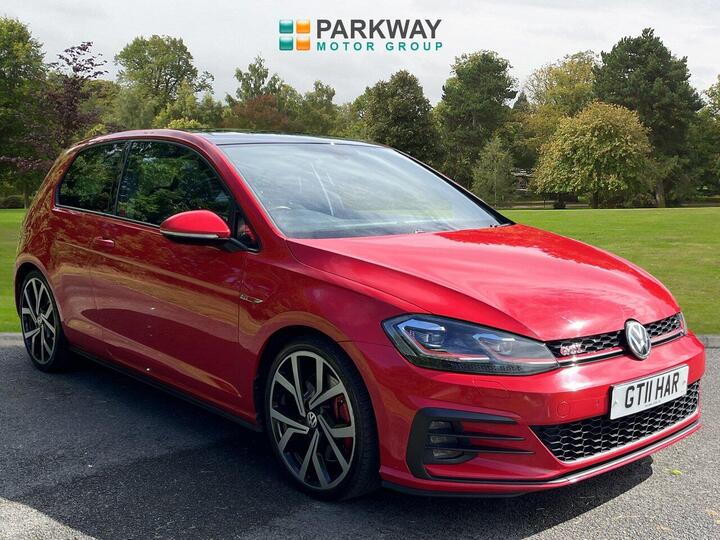 Volkswagen Golf 2.0 TSI GTI Performance DSG Euro 6 (s/s) 3dr Volkswagen Golf 2.0 TSI GTI Performance DSG Euro 6 (s/s) 3dr
