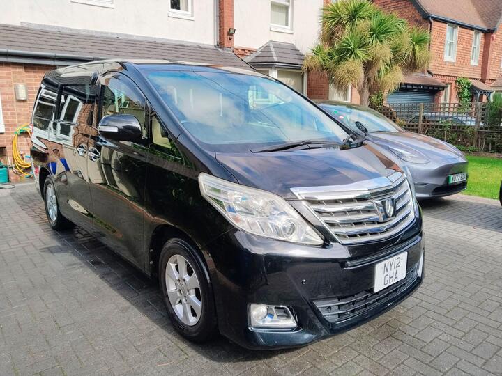 Toyota Alphard 2.4 Automtic
