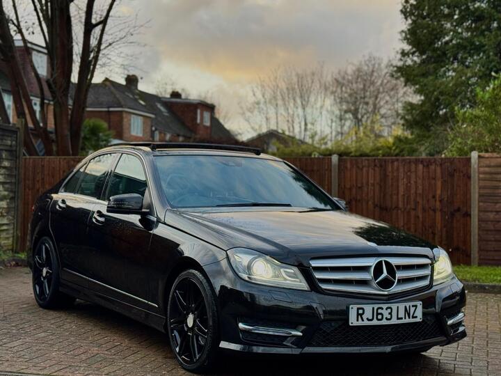 Mercedes-Benz C Class 2.1 C200 CDI AMG Sport Plus G-Tronic+ Euro 5 (s/s) 4dr