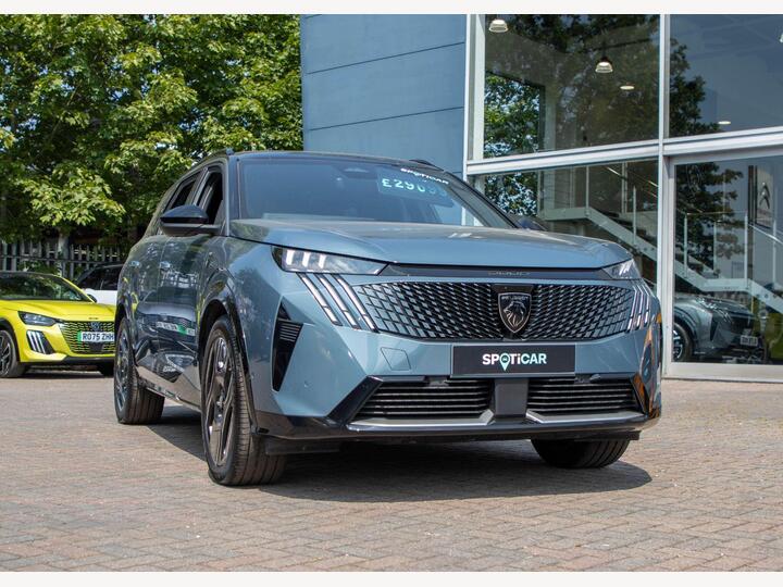 Peugeot E-5008 73kWh GT Auto 5dr