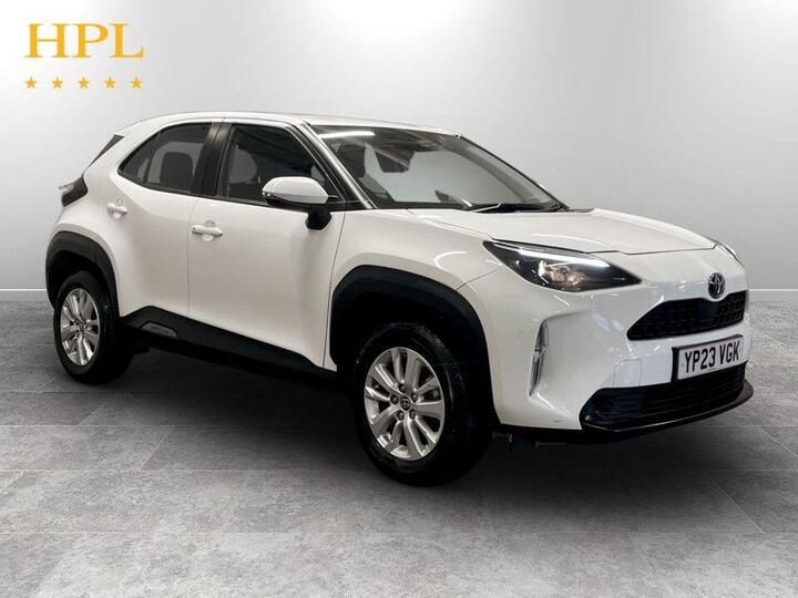Toyota YARIS CROSS 1.5 VVT-h Icon E-CVT Euro 6 (s/s) 5dr Toyota YARIS CROSS 1.5 VVT-h Icon E-CVT Euro 6 (s/s) 5dr