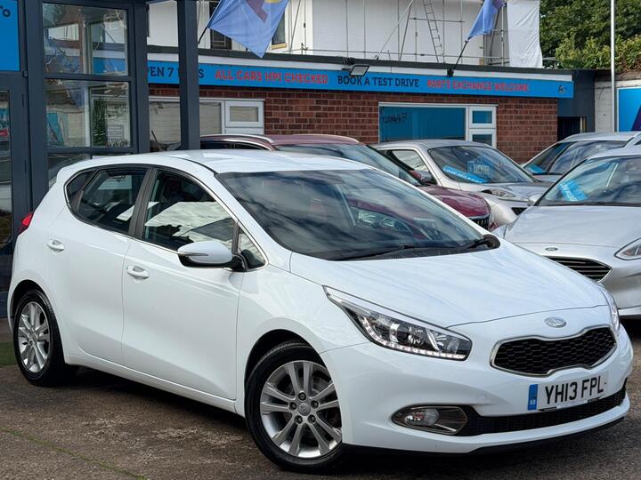 Kia Ceed 1.6 CRDi EcoDynamics 2 Euro 5 (s/s) 5dr