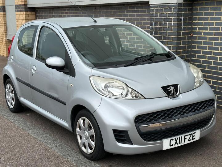 Peugeot 107 1.0 12V Urban Euro 5 5dr