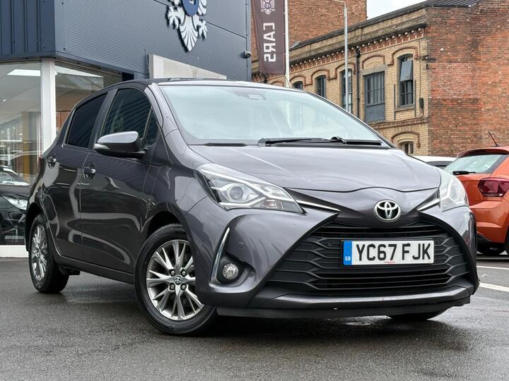 Toyota Yaris 1.5 VVT-i Icon Tech Euro 6 5dr
