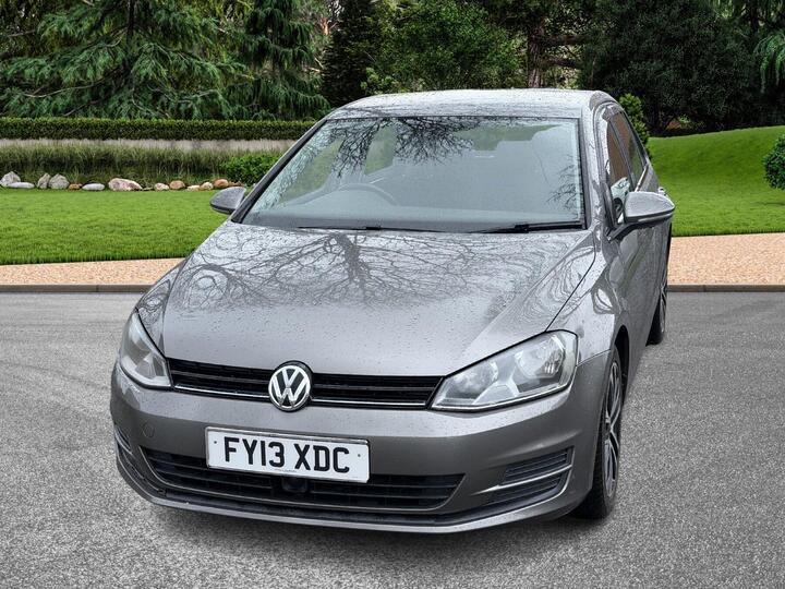 Volkswagen Golf 1.6 TDI BlueMotion Tech SE DSG Euro 5 (s/s) 5dr