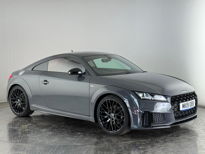 Audi TT 2.0 TFSI 40 Black Edition S Tronic Euro 6 (s/s) 3dr