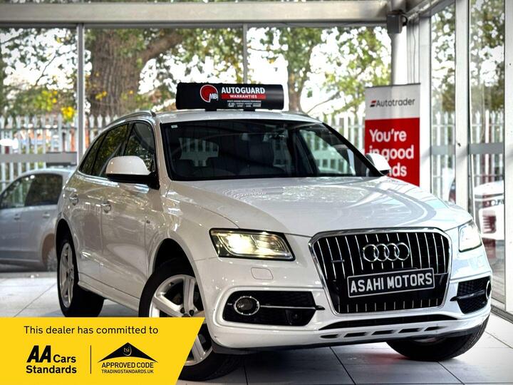 Audi Q5 2.0 TFSI S Line SUV 5dr Petrol Tiptronic Quattro Euro 5 (s/s) (225 Ps)