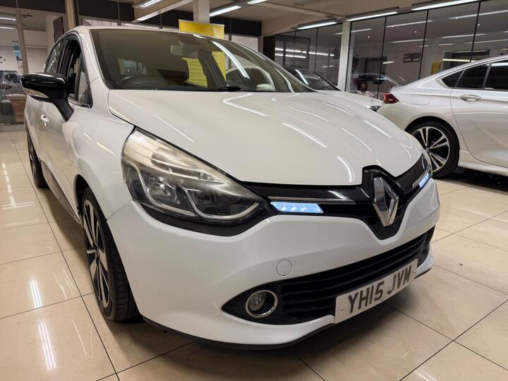 Renault Clio 0.9 TCe Dynamique S MediaNav Euro 5 (s/s) 5dr