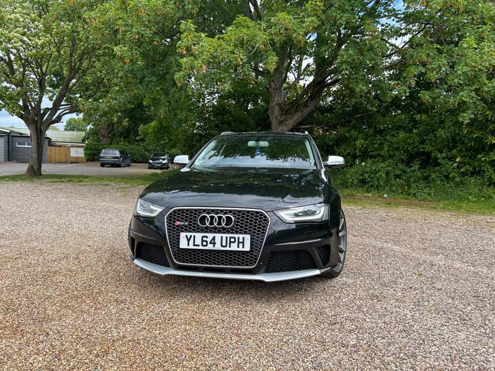 Audi RS4 Avant 4.2 FSI V8 S Tronic Quattro Euro 5 5dr