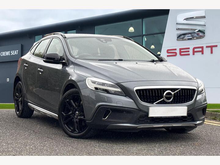 Volvo V40 Cross Country 1.5 T3 GPF Pro Auto Euro 6 (s/s) 5dr
