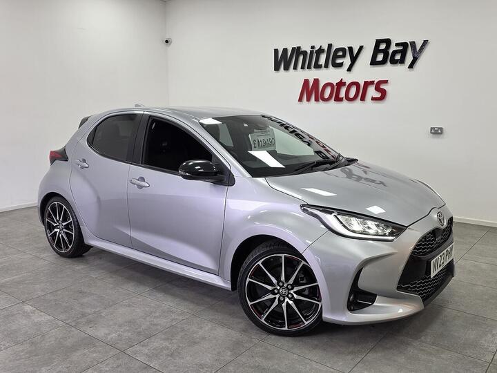 Toyota Yaris 1.5 VVT-h GR SPORT E-CVT Euro 6 (s/s) 5dr