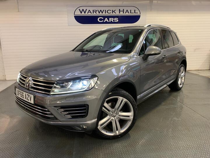 Volkswagen Touareg 3.0 TDI V6 BlueMotion Tech R-Line Plus Tiptronic 4WD Euro 6 (s/s) 5dr