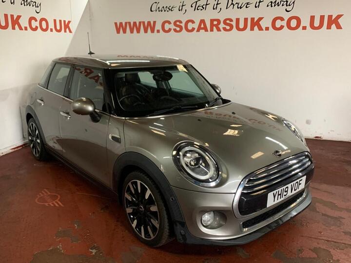 MINI HATCH 1.5 Cooper Exclusive Steptronic Euro 6 (s/s) 5dr