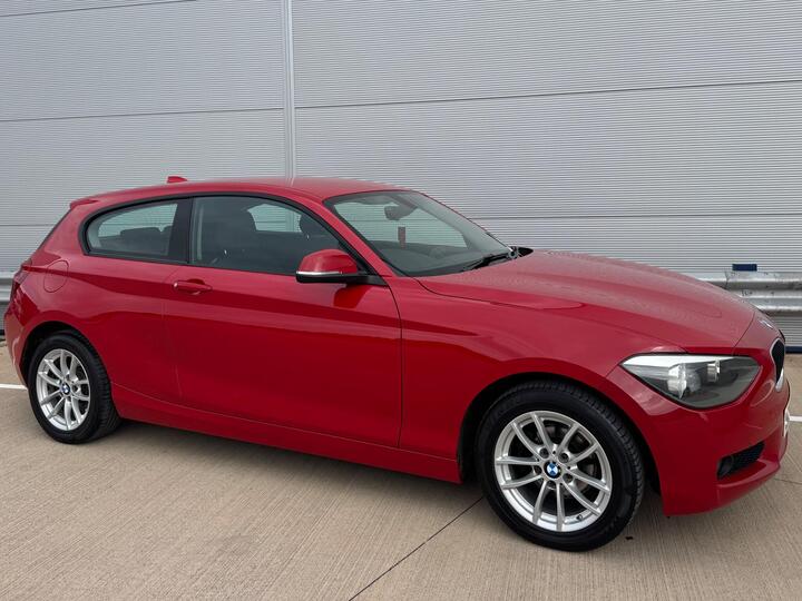 BMW 1 Series 1.6 116i SE Euro 5 (s/s) 3dr