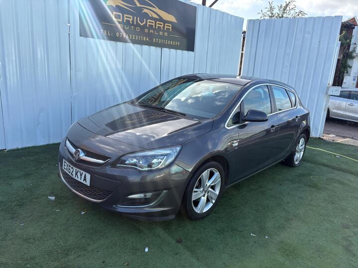Vauxhall Astra 1.6 16v SRi Euro 5 5dr