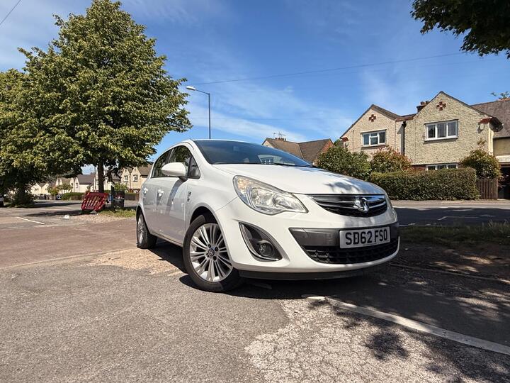 Vauxhall Corsa 1.2i EcoFLEX 16V SE Euro 5 (s/s) 5dr