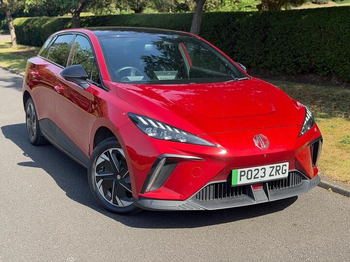 MG MG4 64kWh Trophy Long Range Auto 5dr