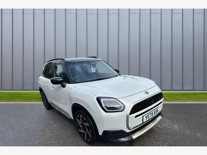 MINI Countryman 1.5C MHEV Exclusive Auto Euro 6 (s/s) 5dr