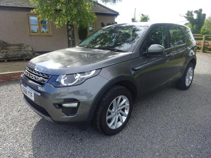 Land Rover Discovery Sport 2.0 TD4 SE Tech Auto 4WD Euro 6 (s/s) 5dr