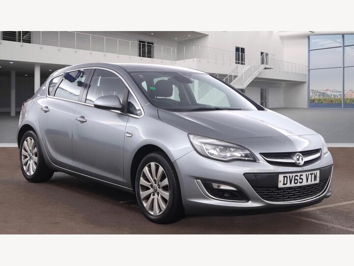 Vauxhall Astra 2.0 CDTi EcoFLEX Elite Euro 5 (s/s) 5dr