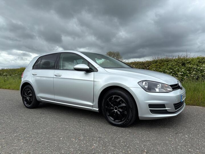 Volkswagen Golf 1.2 TSI BlueMotion Tech S Euro 5 (s/s) 5dr