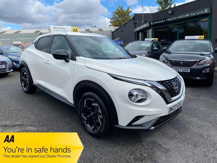 Nissan JUKE 1.0 DIG-T N-Connecta Euro 6 (s/s) 5dr