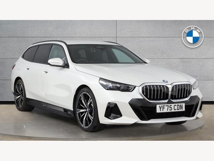 BMW 5 Series 2.0 530e 22.1kWh M Sport Touring Steptronic Euro 6 (s/s) 5dr