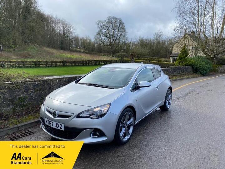 Vauxhall Astra GTC 1.4i Turbo Limited Edition Euro 6 (s/s) 3dr Vauxhall Astra GTC 1.4i Turbo Limited Edition Euro 6 (s/s) 3dr