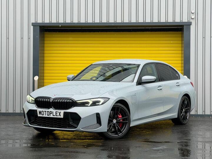 BMW 3 SERIES 2.0 330e 12kWh M Sport Auto Euro 6 (s/s) 4dr
