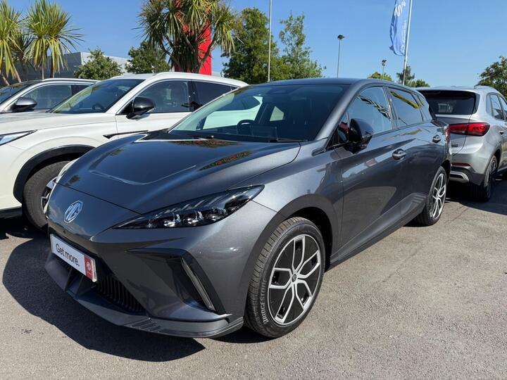 MG MG4 64kWh Trophy Long Range Auto 5dr