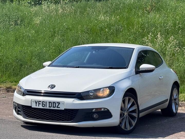 Volkswagen Scirocco 2.0 TDI BlueMotion Tech GT DSG Euro 5 (s/s) 3dr Volkswagen Scirocco 2.0 TDI BlueMotion Tech GT DSG Euro 5 (s/s) 3dr