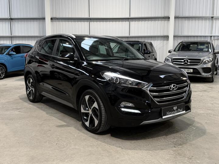 Hyundai TUCSON 1.7 CRDi Blue Drive Premium DCT Euro 6 (s/s) 5dr
