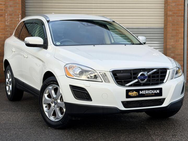 Volvo XC60 2.0 T5 SE Lux Nav Auto Euro 6 (s/s) 5dr