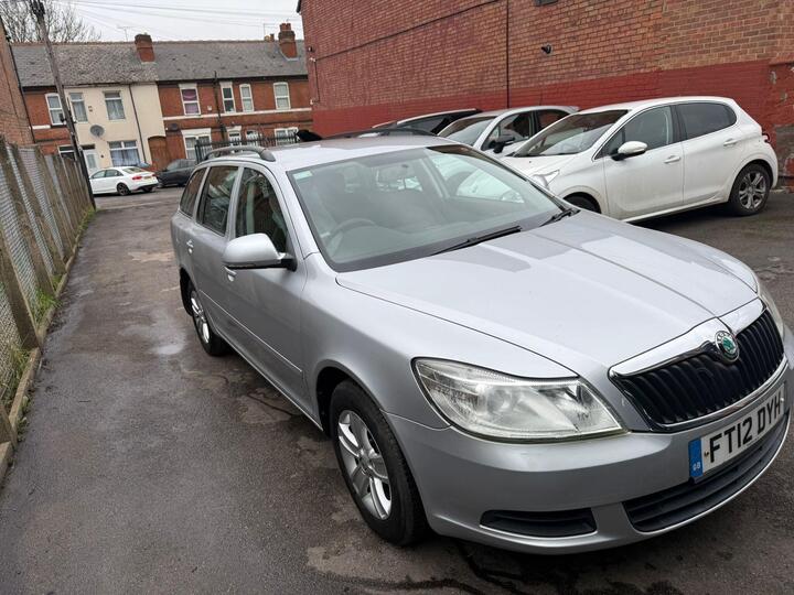 Skoda Octavia 1.6 TDI SE Euro 5 5dr