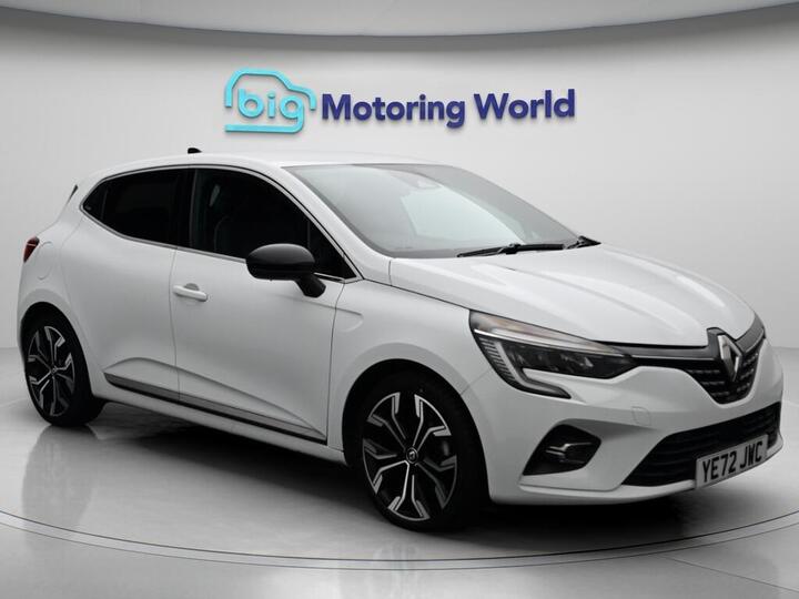 Renault Clio 1.6 E-TECH Techno Auto Euro 6 (s/s) 5dr