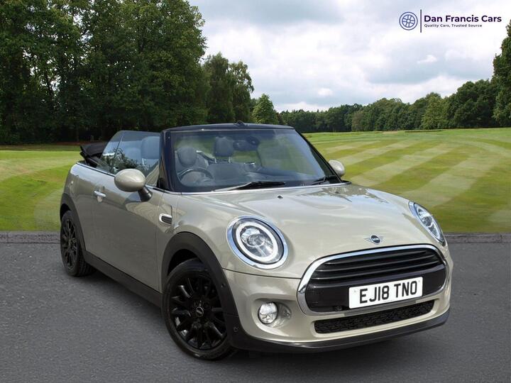 MINI Convertible 1.5 Cooper Steptronic Euro 6 (s/s) 2dr
