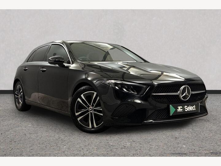 Mercedes-Benz A Class 2.0 A200d Sport (Executive) 8G-DCT Euro 6 (s/s) 5dr