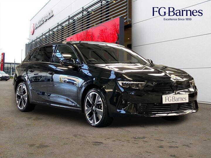 Vauxhall Astra Electric 54kWh Ultimate Auto 5dr