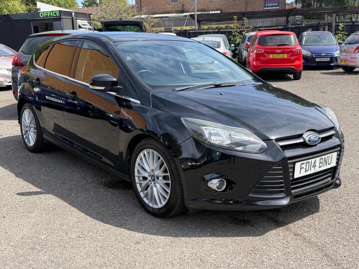 Ford Focus 1.6 TDCi Zetec Euro 5 (s/s) 5dr