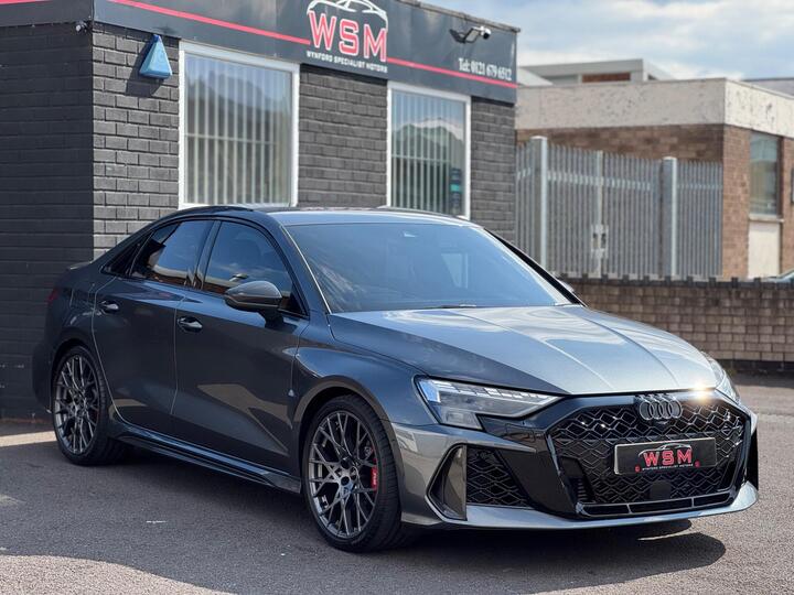 Audi RS3 2.5 TFSI Carbon Black S Tronic Quattro Euro 6 (s/s) 4dr