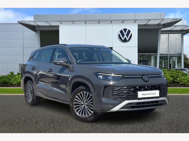 Volkswagen Tayron 1.5 ETSI MHEV Life DSG Euro 6 (s/s) 5dr
