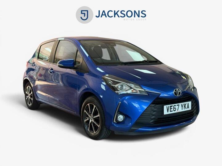 Toyota YARIS 1.5 VVT-i Icon Tech Euro 6 5dr