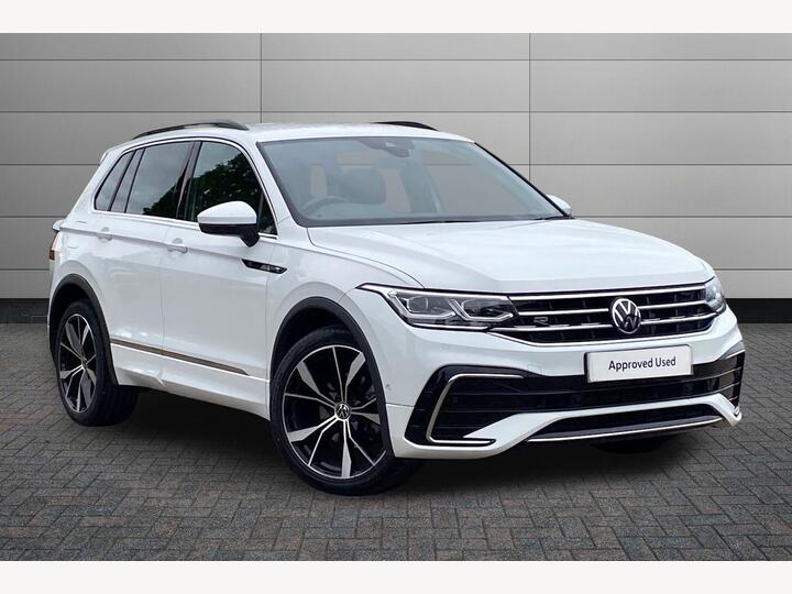Volkswagen Tiguan 1.5 TSI R-Line DSG Euro 6 (s/s) 5dr Volkswagen Tiguan 1.5 TSI R-Line DSG Euro 6 (s/s) 5dr