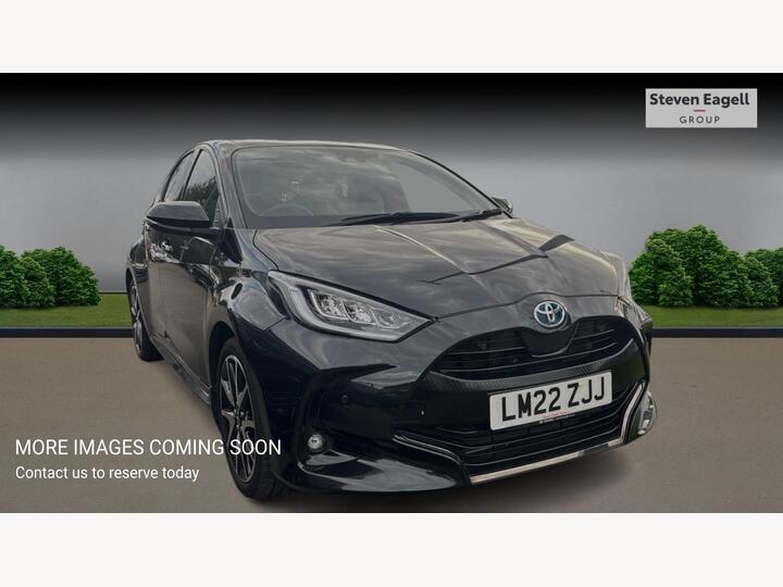 Toyota Yaris 1.5 VVT-h Dynamic E-CVT Euro 6 (s/s) 5dr Toyota Yaris 1.5 VVT-h Dynamic E-CVT Euro 6 (s/s) 5dr