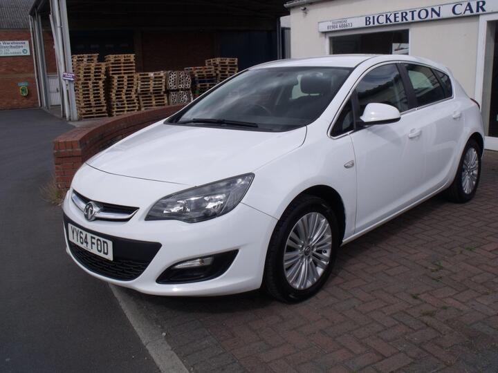 Vauxhall Astra 1.6 CDTi EcoFLEX Excite Euro 6 (s/s) 5dr